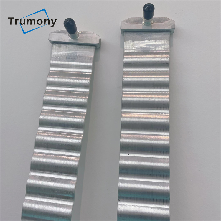 Aluminum Extrusion Micro Cooling Channel Tube System for Cylindrical Shaped Cells Battery Packs Manufacturing 