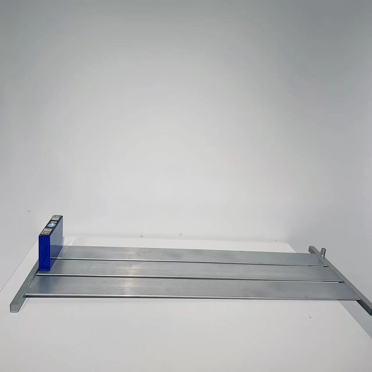 Extrusion Type Aluminum Cooling Plate for EV Battery Side Bottom Cooling Solution