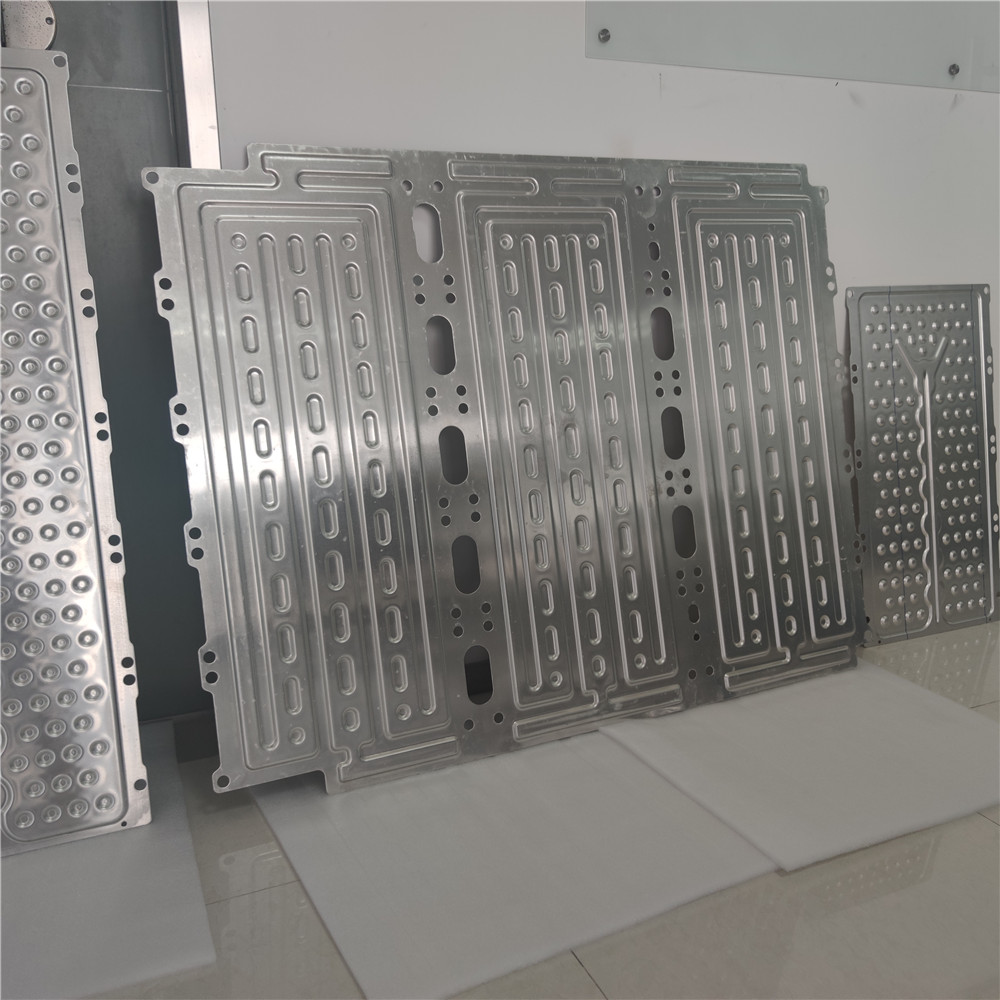 3mm 5mm 7mm thickness heavy lorry passenger coach water cooling heat transfer heat sink aluminum aluminium plate