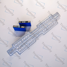 Estampillage des cellules prismatiques hors route v&eacute;hicule batterie plate refroidissement plaque de refroidissement par eau en aluminium