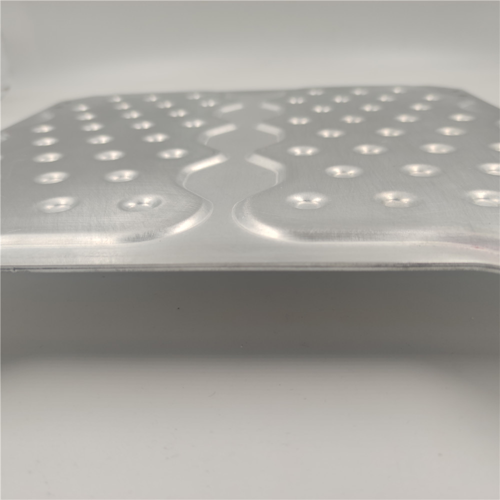 T3 construction vehicle passenger carriage EV battery packing liquid flow cooler cooling heat transfer aluminum aluminium plate
